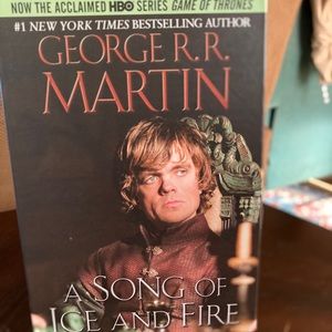 Boxed set of five Game of Throne paperbacks